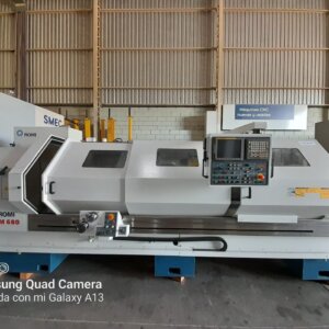 ROMI M680- Torno Horizontal CNC
