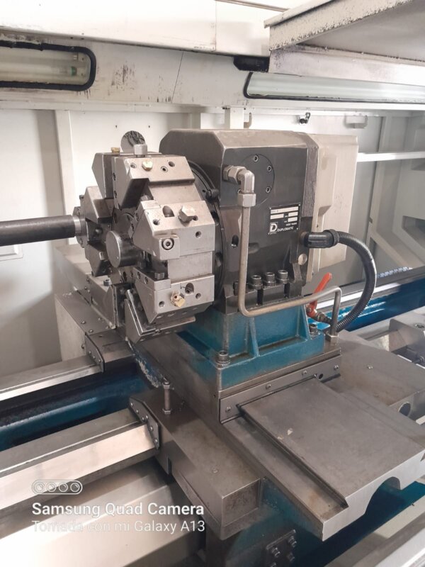 ROMI M680- Torno Horizontal CNC