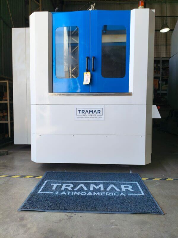 KIA  Hi-center H40II- Centro de Mecanizado CNC