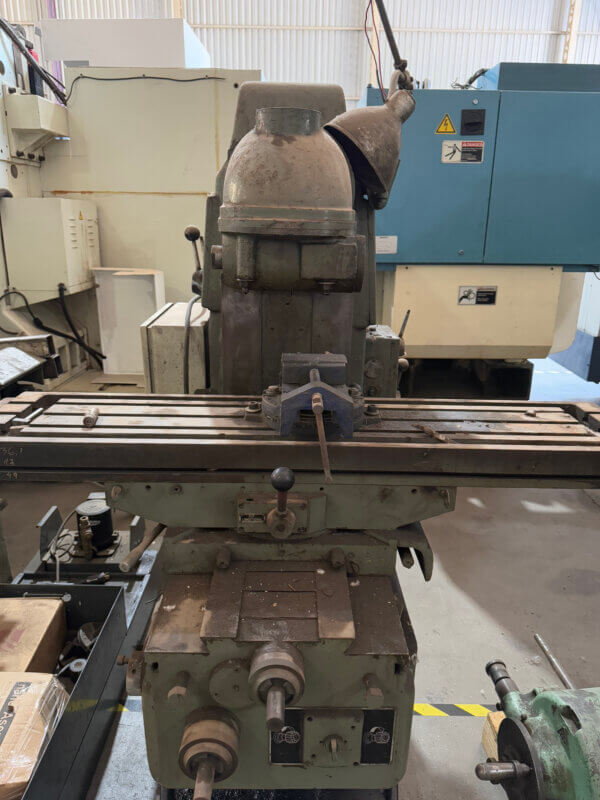 Fresadora Wecheco FU-2